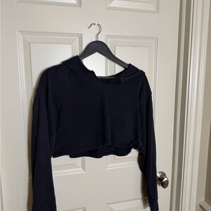 lululemon athletica Midnight Black Cropped Sweatshirt